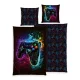 Gamer kontroller mintás ágyneműhuzat – 100% poliészter, neon dizájn, kétoldalas minta, 135x200 cm paplanhuzat és 80x80 cm párnahuzat, cipzáras záródással, 40°C-on mosható