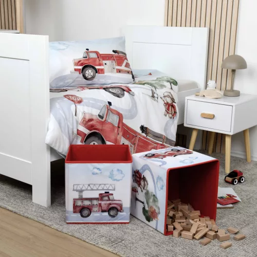 Tűzoltós mintás ovis ágyneműszett paplannal, párnával és 30×30×30 cm-es tárolódobozzal – tökéletes választás ovisoknak