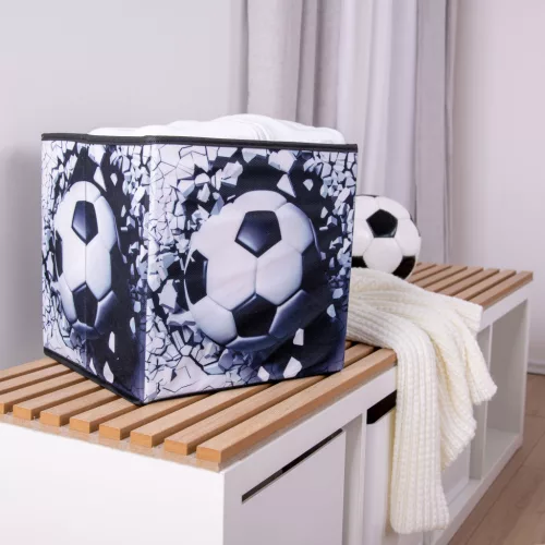 Focis mintás ovis ágyneműszett paplannal, párnával és 30×30×30 cm-es tárolódobozzal – tökéletes választás ovisoknak